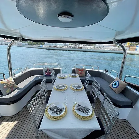 بوتيل Yat Kiralama Vip Arac Hizmeti
